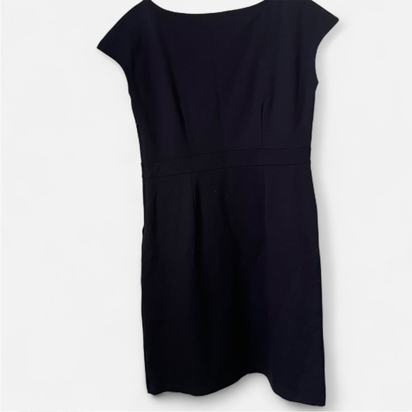 Quince Ultra-Stretch Ponte Cap Sleeve Dress in Navy - Picture 7 of 7